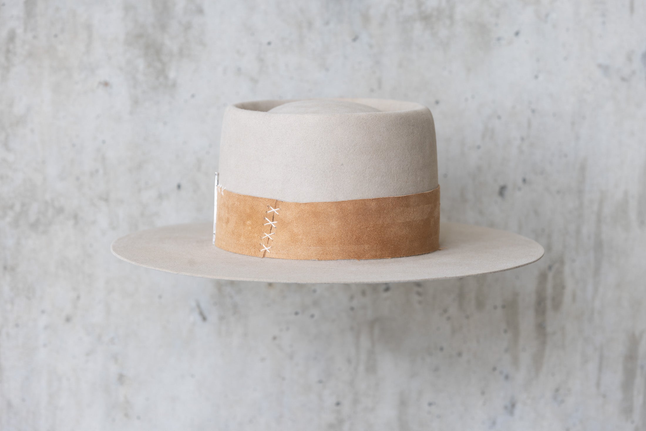 Beige Beaver Felt Hat with brown leather band back